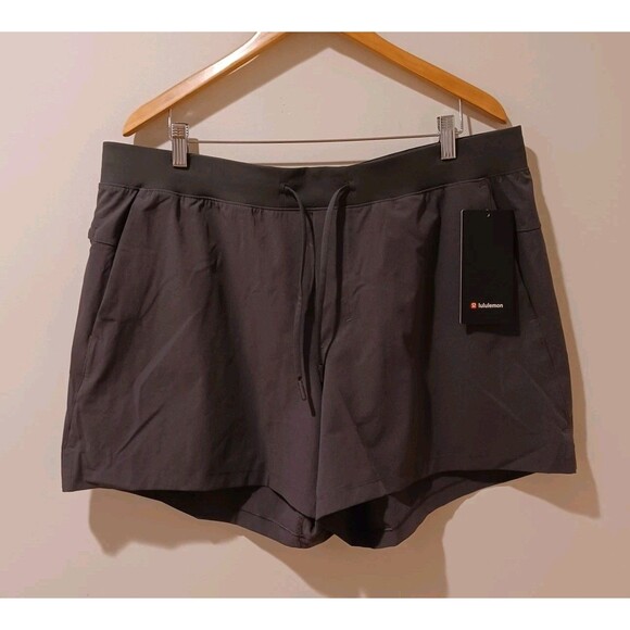 NWT Lululemon Zeroed In Linerless Shorts 5" Inseam Size XXL Dark Green LM7BJSS - Picture 1 of 8